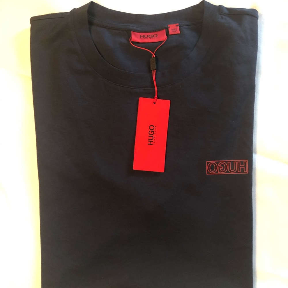 **SOLD ON MCI*** Hugo Boss T-Shirt